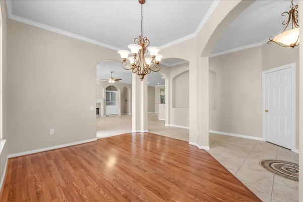 1612 S Lago Vista DR, Pearland, TX 77581