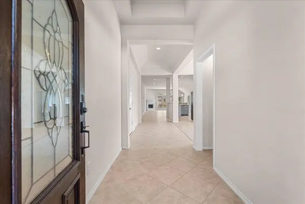 2805 Enchanted Lake DR, Pearland, TX 77584