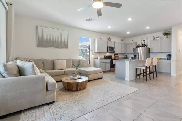 355 MANGROVE SHADE CIR, Apollo Beach, FL 33572