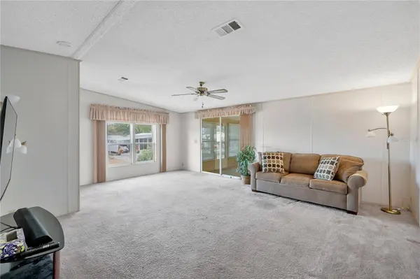 1569 HEATHER HILL DR, Lakeland, FL 33810