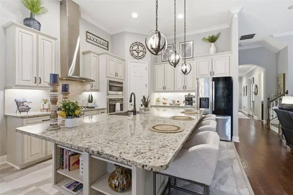 624 WINTERSIDE DR, Apollo Beach, FL 33572