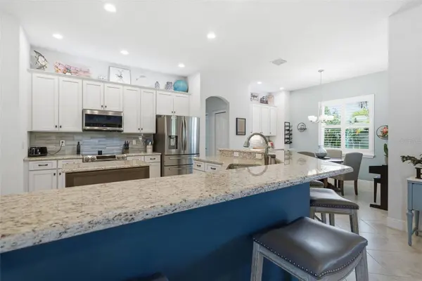 3840 CARDENAL AVE, Sun City Center, FL 33573