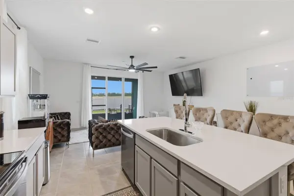 444 MANGROVE SHADE CIR, Apollo Beach, FL 33572