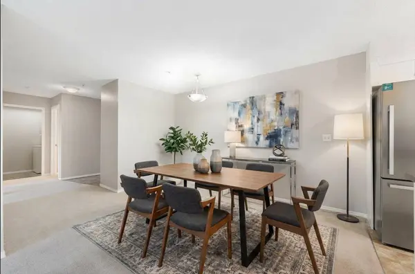 2395 Eversyde AVE SW #1102, Calgary, AB T2Y 0B4