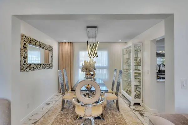 316 Templeton CIR NE, Calgary, AB T1Y 3Z2