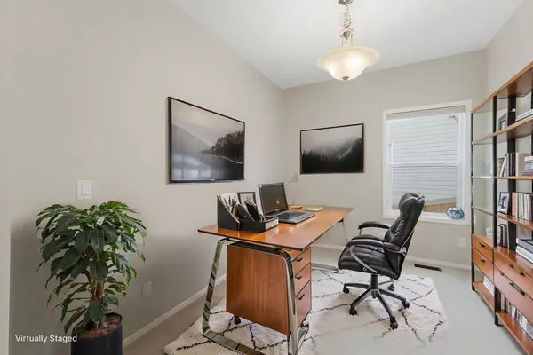 107 Everoak GN SW, Calgary, AB T2Y 0J6