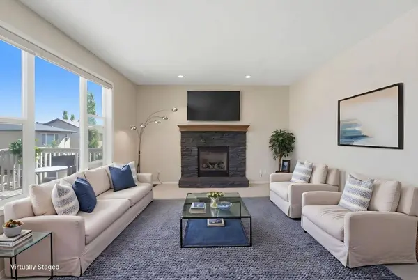 107 Everoak GN SW, Calgary, AB T2Y 0J6