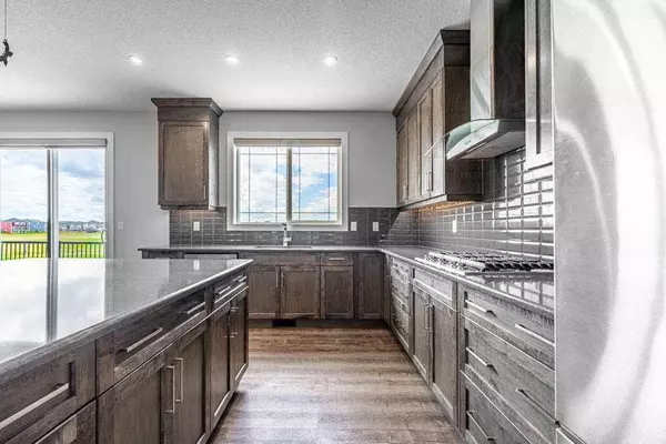 62 Cityspring MNR NE, Calgary, AB T3N1Z8