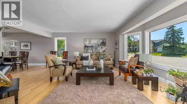 2604 11 Avenue NW, Calgary, AB T2N1H7