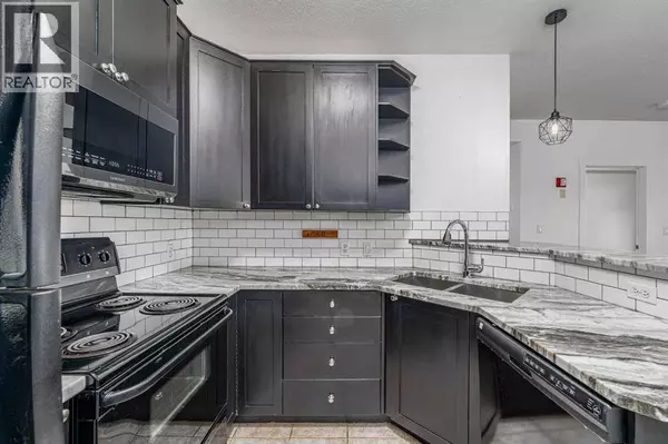 311, 1540 17 Avenue SW, Calgary, AB T2T0C8