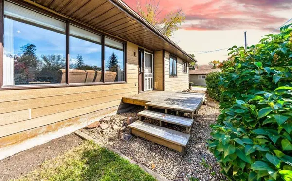 1302 Mountain AVE, Rural Foothills County, AB T0L0J0