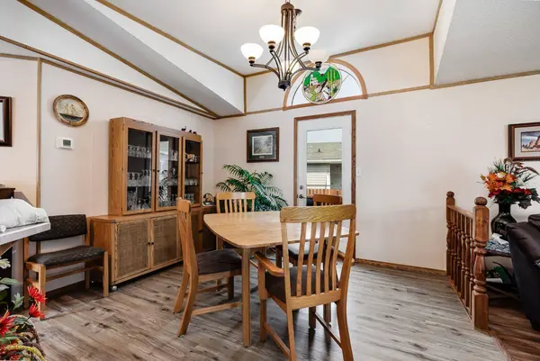 806 Beckner CRES, Carstairs, AB T0M 0N0