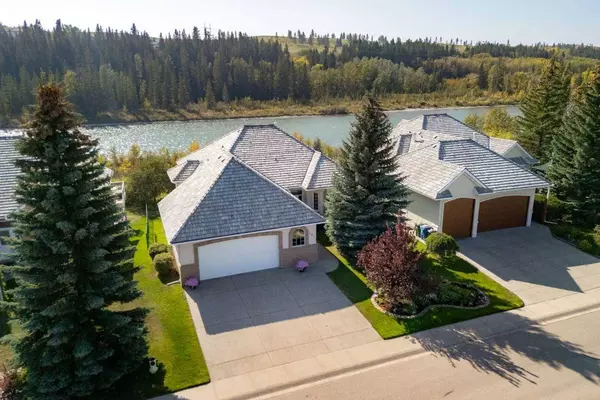 103 West Terrace PT, Cochrane, AB T4C1R5