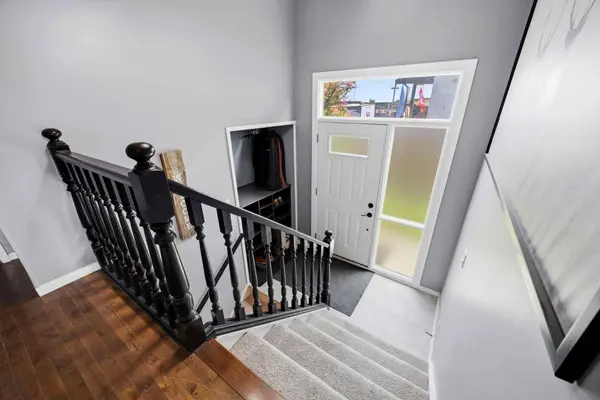 8A Arlington Bay SE, Calgary, AB T2H 2B2