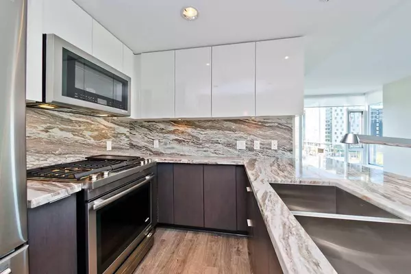 510 6 AVE SE #513, Calgary, AB T2J 1L7