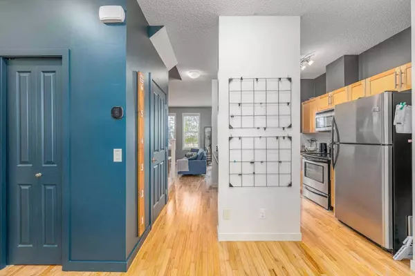 155 Silverado Skies Link SW #303, Calgary, AB T2X 0K6