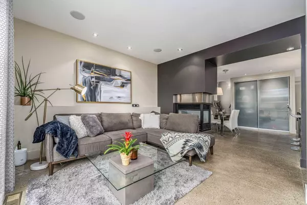 1312 Gladstone RD NW #B, Calgary, AB T2N 3G3