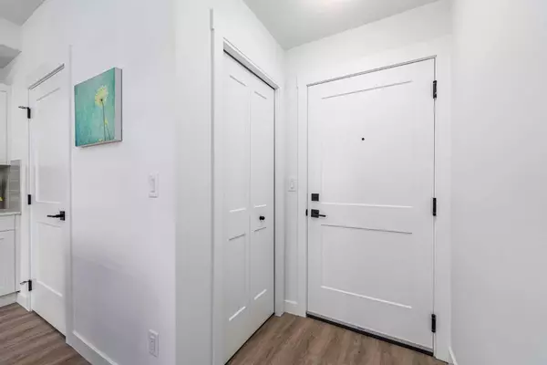 200 Seton CIR SE #1110, Calgary, AB T3M 3Y1