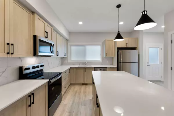 510 Wolf Willow BLVD SE, Calgary, AB T2X 5P3