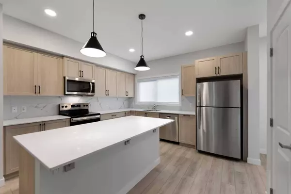 510 Wolf Willow BLVD SE, Calgary, AB T2X 5P3