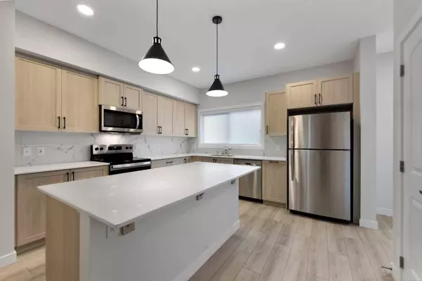 510 Wolf Willow BLVD SE, Calgary, AB T2X 5P3