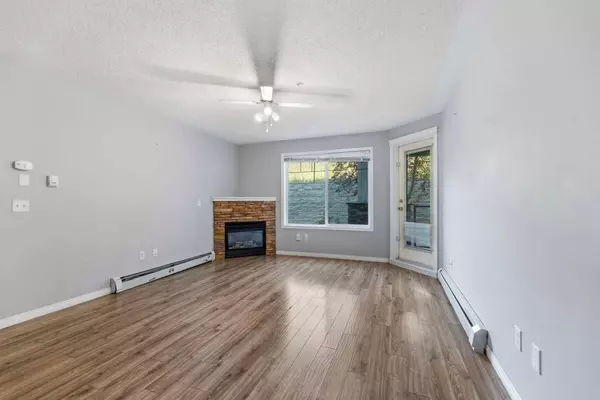 345 Rocky Vista PARK NW #119, Calgary, AB T3G 4K6