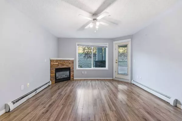 345 Rocky Vista PARK NW #119, Calgary, AB T3G 4K6