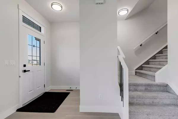 1907 McCaskill DR, Crossfield, AB T0M 0S0