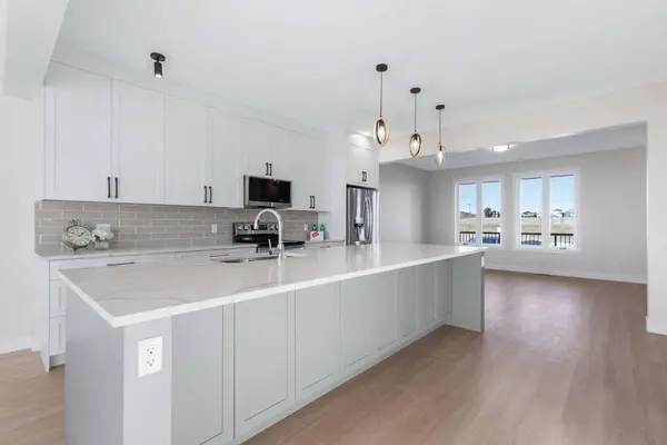 1907 McCaskill DR, Crossfield, AB T0M 0S0