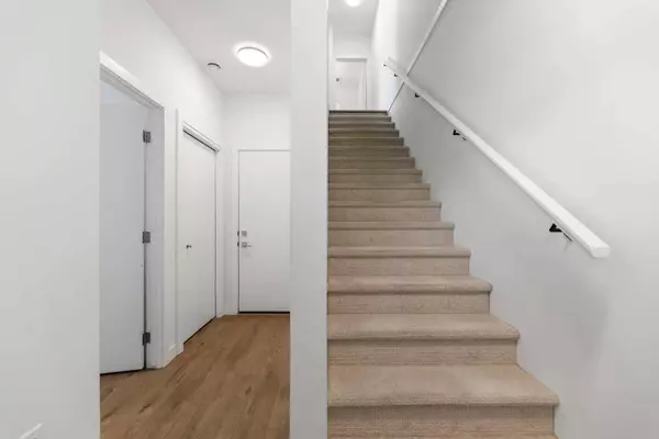 669 Savanna BLVD NE #218, Calgary, AB T3J 2K2