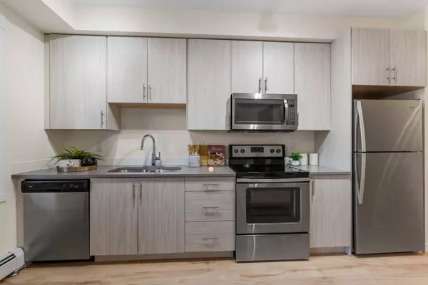 215 Legacy BLVD SE #4105, Calgary, AB T2X 3Z7