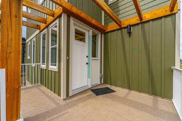 638 Cottageclub BND, Rural Rocky View County, AB T4C 1B1