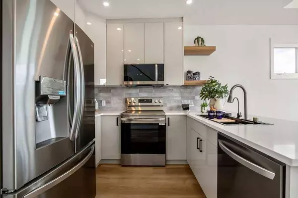 642 Cottageclub BND, Rural Rocky View County, AB T4C 1B1