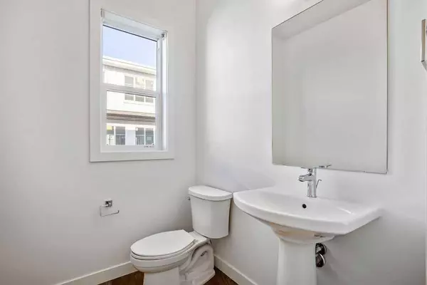 50 Cornerstone Passage NE #207, Calgary, AB T3N 2G1