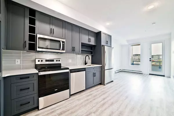 4138 University AVE NW #625, Calgary, AB T3B 6L4