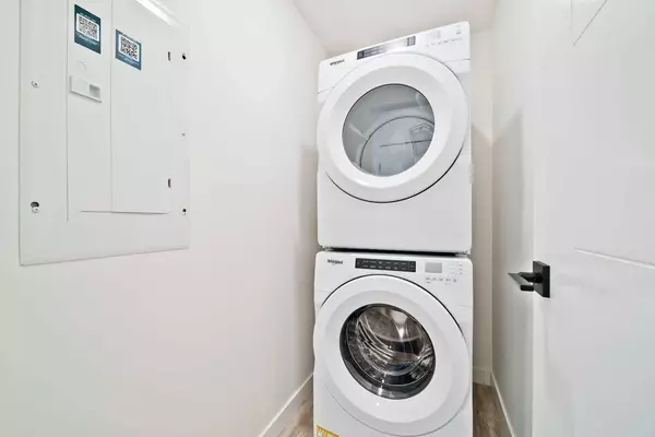 4138 University AVE NW #625, Calgary, AB T3B 6L4