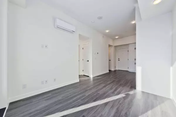 4138 University AVE NW #619, Calgary, AB T3B 6L4