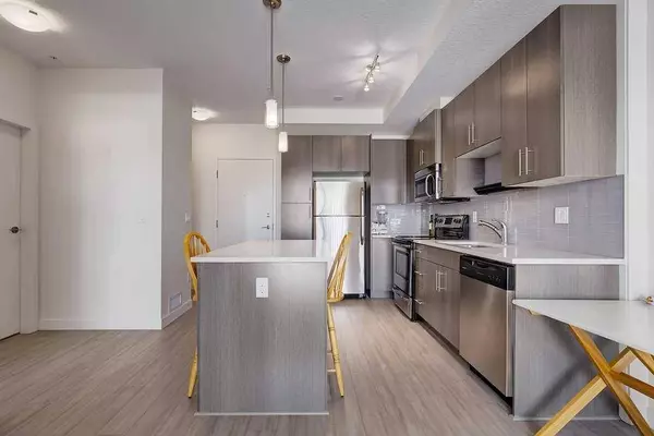 15233 1 ST SE #305, Calgary, AB T2X 2A2