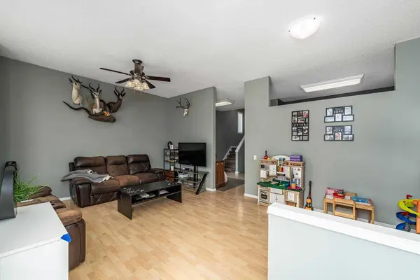 395 River Rock CIR SE, Calgary, AB T2C 4B9