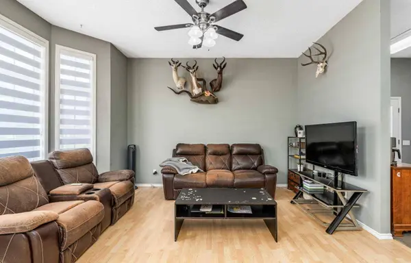 395 River Rock CIR SE, Calgary, AB T2C 4B9