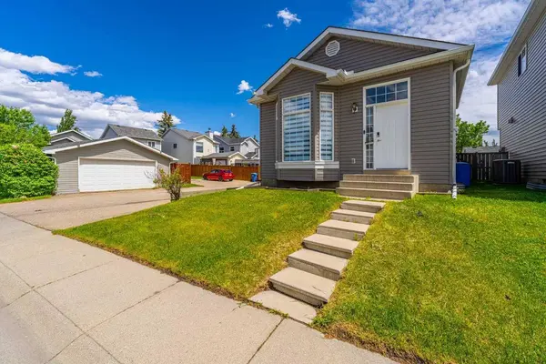 395 River Rock CIR SE, Calgary, AB T2C 4B9