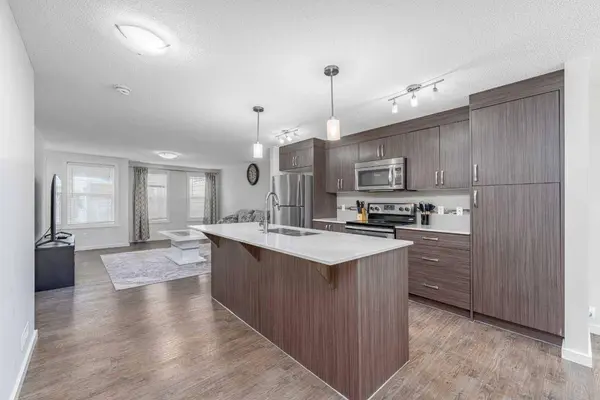 805 Auburn Bay CIR SE, Calgary, AB T3M 2A3