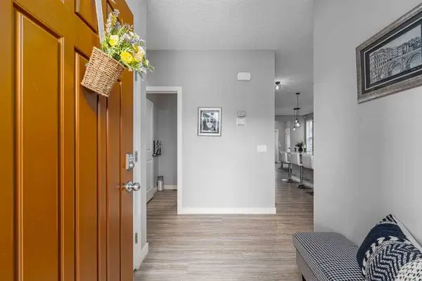21 Marquis PL SE, Calgary, AB T3M 2A5