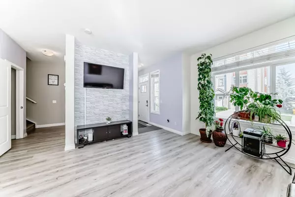 A Month-by-Month Guide to Spring and Summer Home Care in 2025 (May-August)