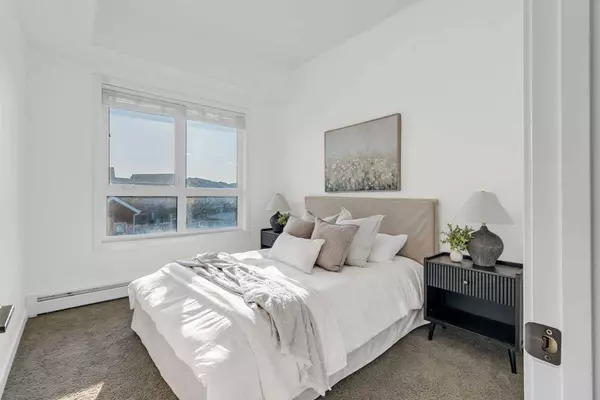 350 Livingston Common NE #1402, Calgary, AB T3P 1M5