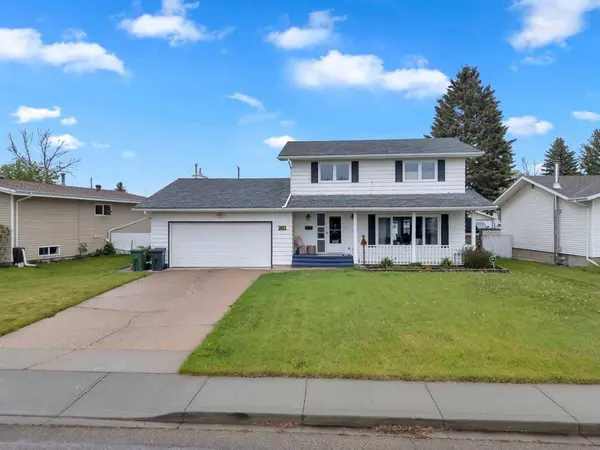 6014 52 AVE, Ponoka, AB T4J 1K4