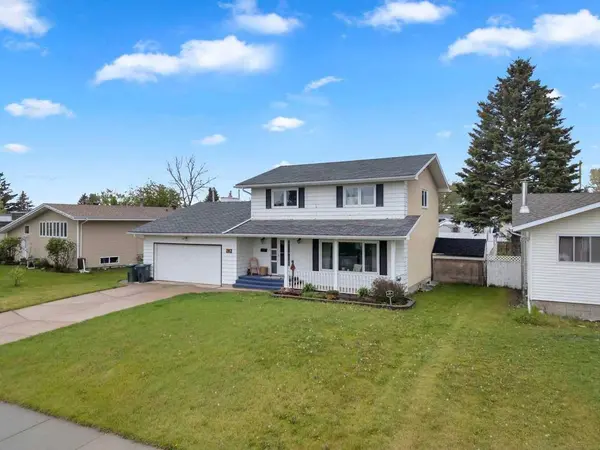 6014 52 AVE, Ponoka, AB T4J 1K4