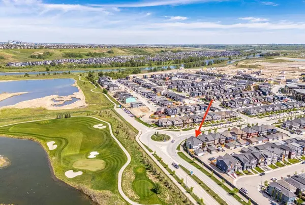 15 Wolf Willow BLVD SE, Calgary, AB T2X 3Z9