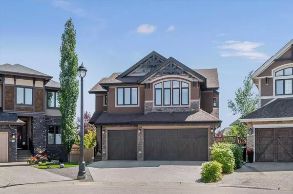 40 West Coach CT SW, Calgary, AB T3H 0N1