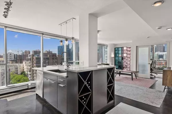 188 15 AVE SW #909, Calgary, AB T2R 1S4